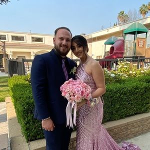 Meet your Posher, Hovik